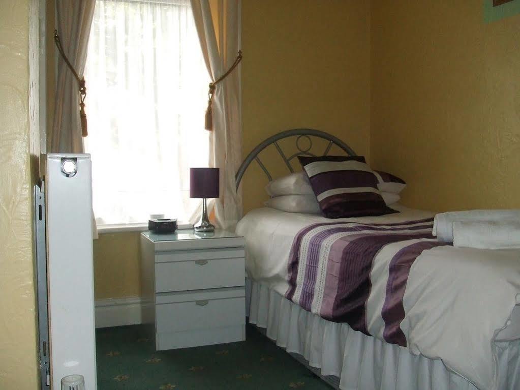 Blueshutters Hotel Poole Exterior photo