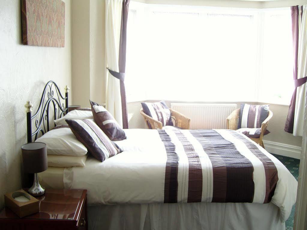 Blueshutters Hotel Poole Exterior photo